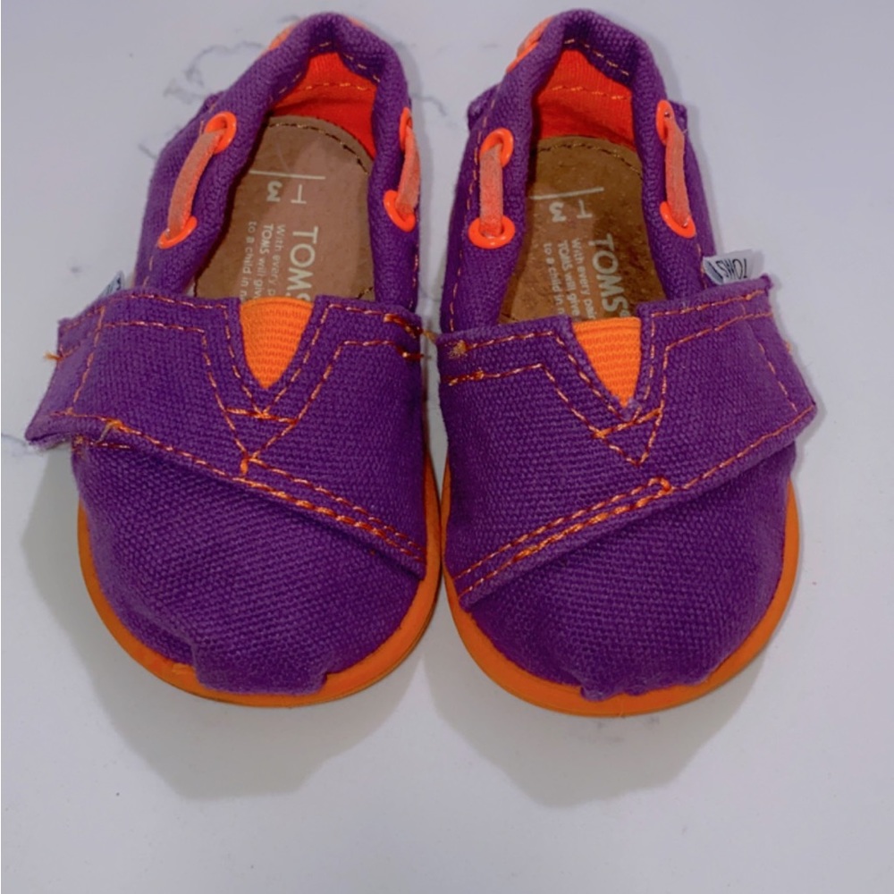 Baby Toms